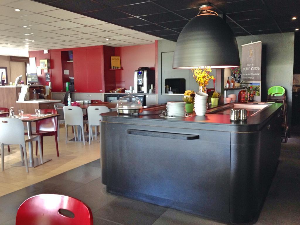 Campanile Bollene A7 Hotell Eksteriør bilde